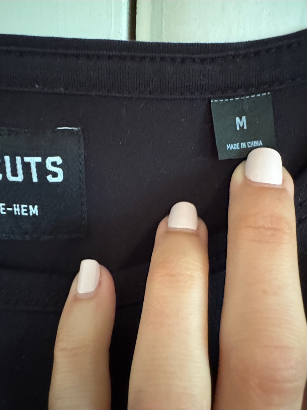 Men’s Black Crew Pocket Tee - Picture 2 of 6
